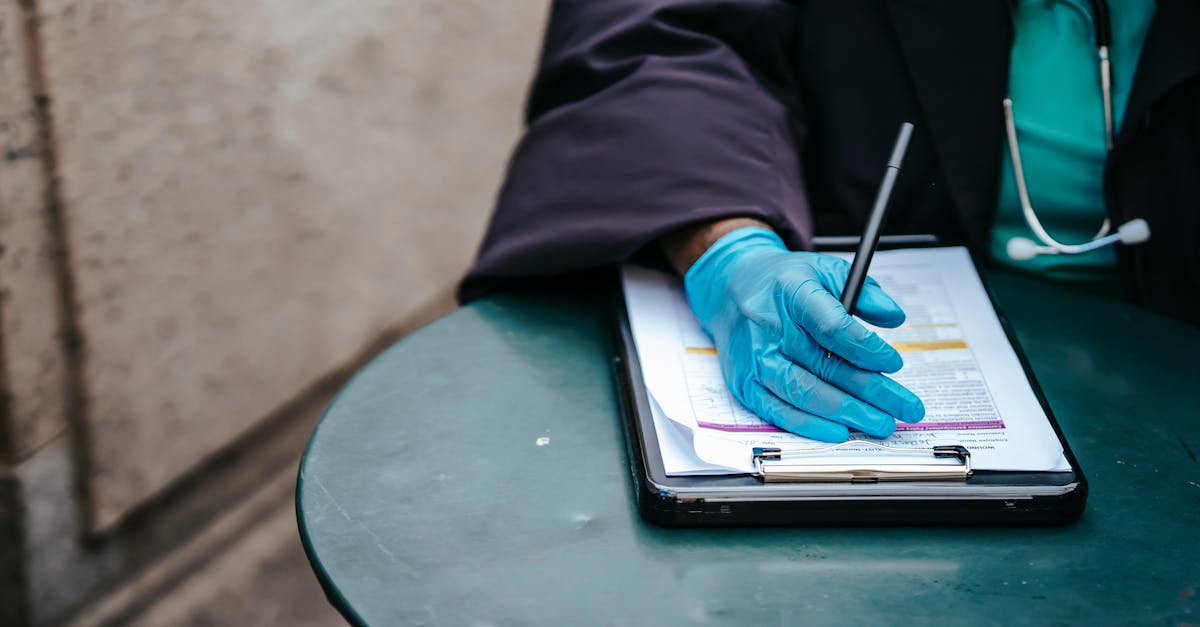 déclaration de maladie professionnelle : guide complet pour signaler une maladie liée au travail, démarches administratives et droits des salariés.