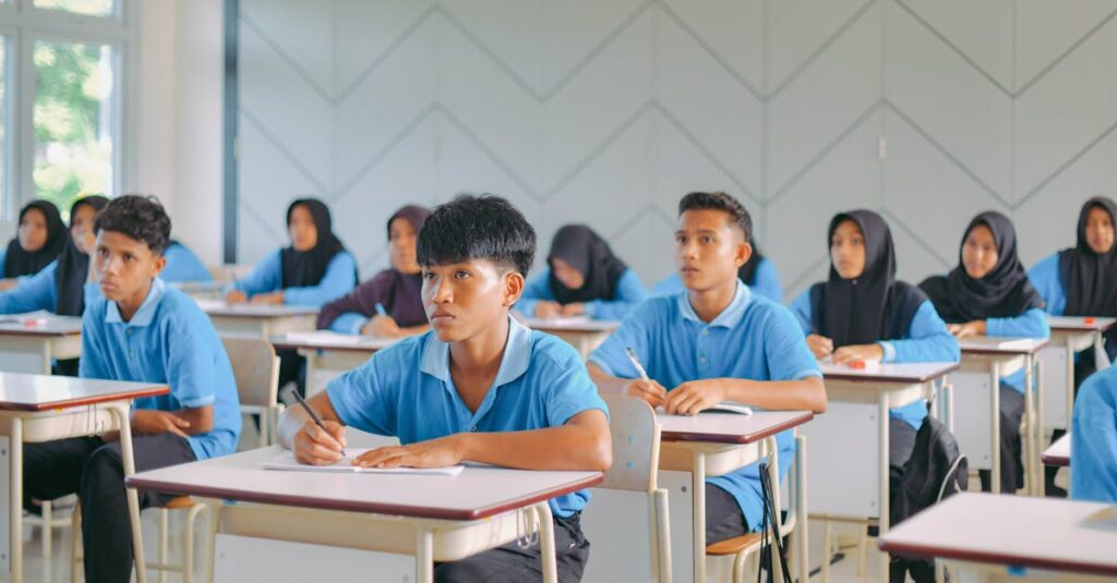 découvrez notre plateforme étudiante intuitive pour gérer vos cours, communiquer avec vos professeurs et accéder à toutes vos ressources académiques en un seul endroit.