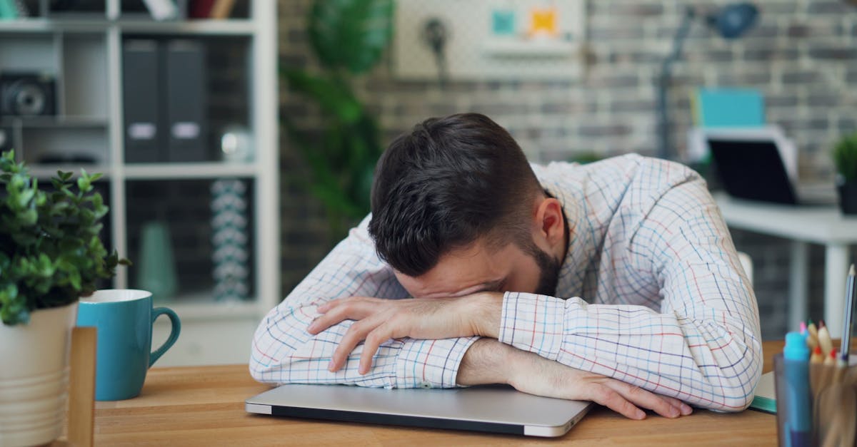 découvrez des exemples et idées d'excuses crédibles pour justifier une absence ou un retard au travail de manière professionnelle.