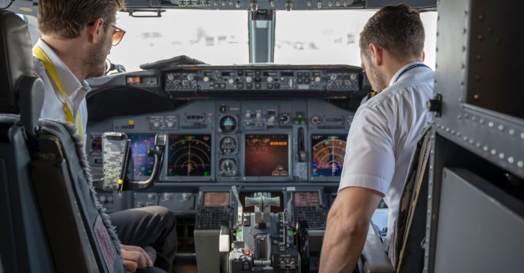 découvrez le salaire des pilotes air france en 2025, incluant les évolutions, avantages et perspectives de carrière dans le secteur aérien.