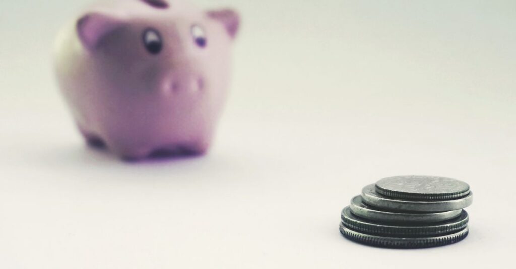découvrez des astuces et conseils pour épargner efficacement et gérer vos économies au quotidien.